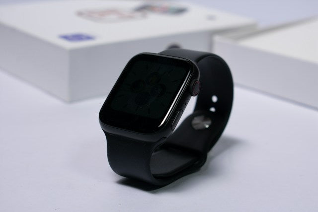 SmartGlow Wellness Watch IWGU ™